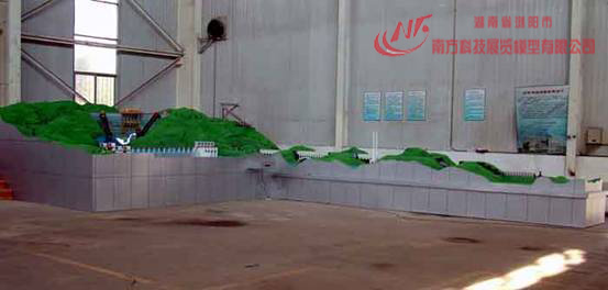 �錎�Ĵ�W(xu��)����ˮ���м~����ϵ������ӑB(t��i)����ģ��